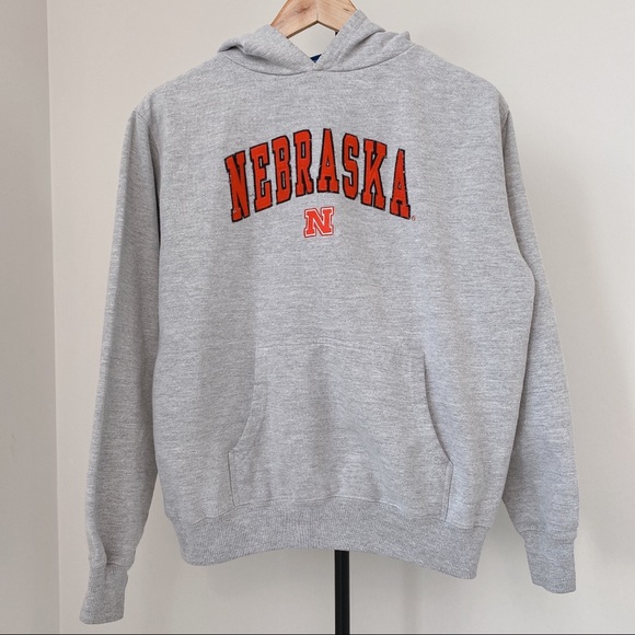 Vintage University of Nebraska–Lincoln hoodie - Picture 2 of 5